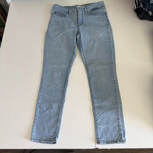 Signature by Levi Strauss Women's Light Blue Skinny Jeans